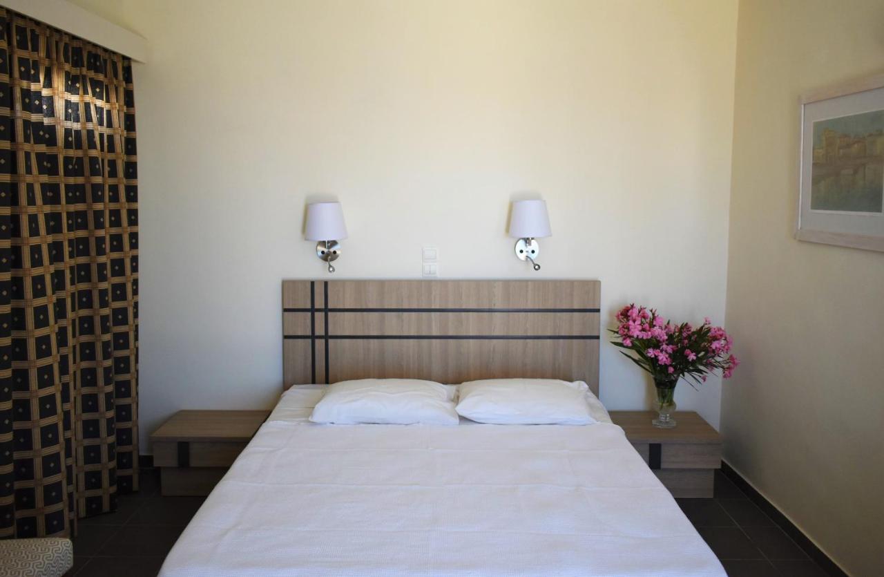Panorama Hotel Agia Marina  ภายนอก รูปภาพ