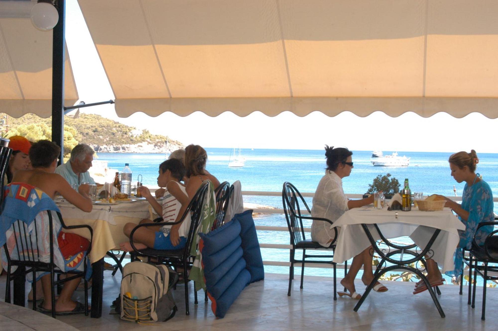 Panorama Hotel Agia Marina  ภายนอก รูปภาพ